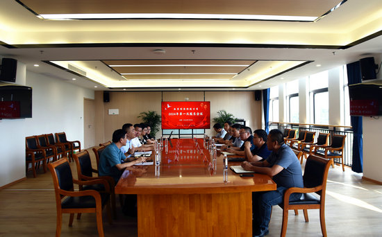 1720664008188325.jpg 座談會(huì).jpg